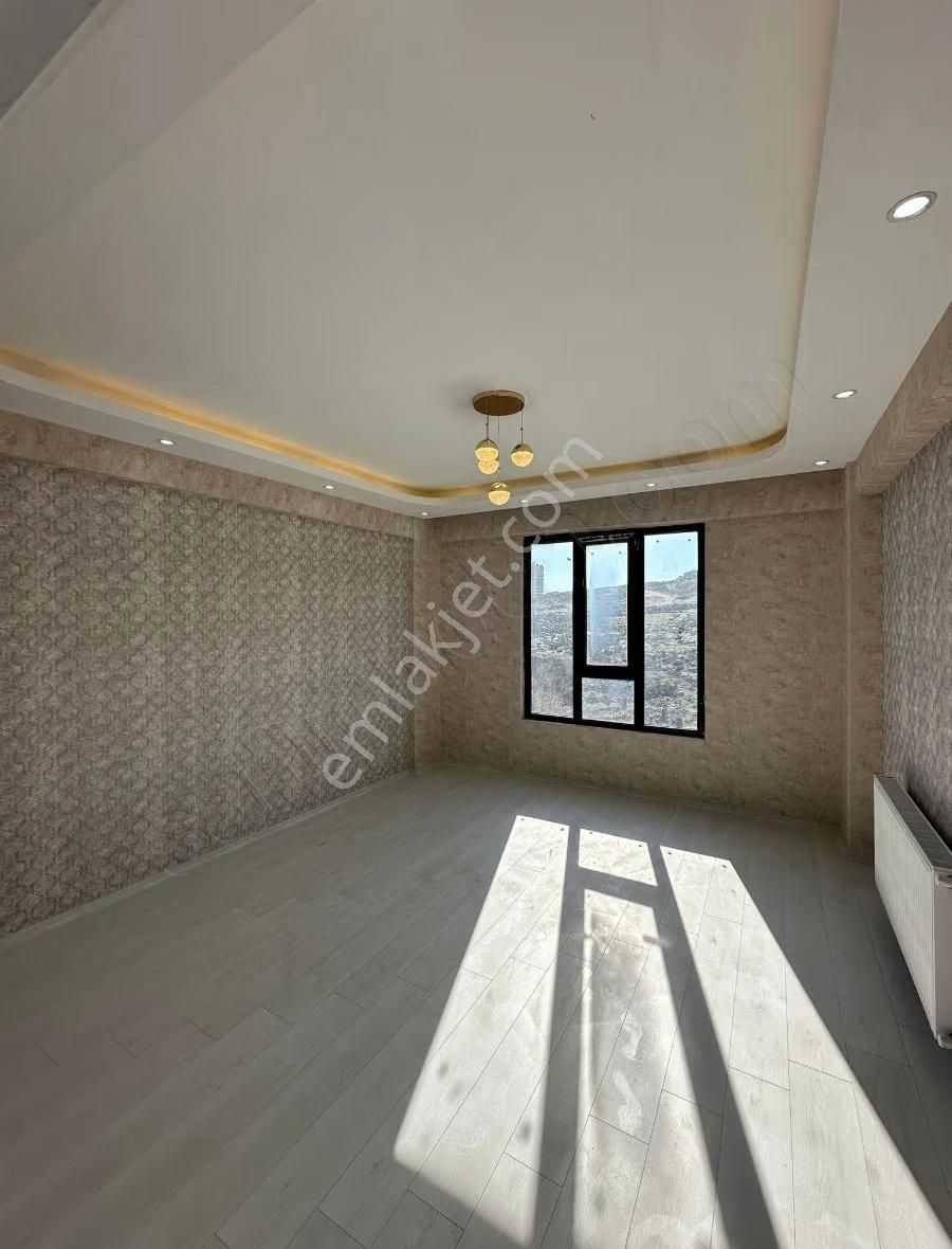 Doğukente Süper 2+1 Kiralık Arakat Daire