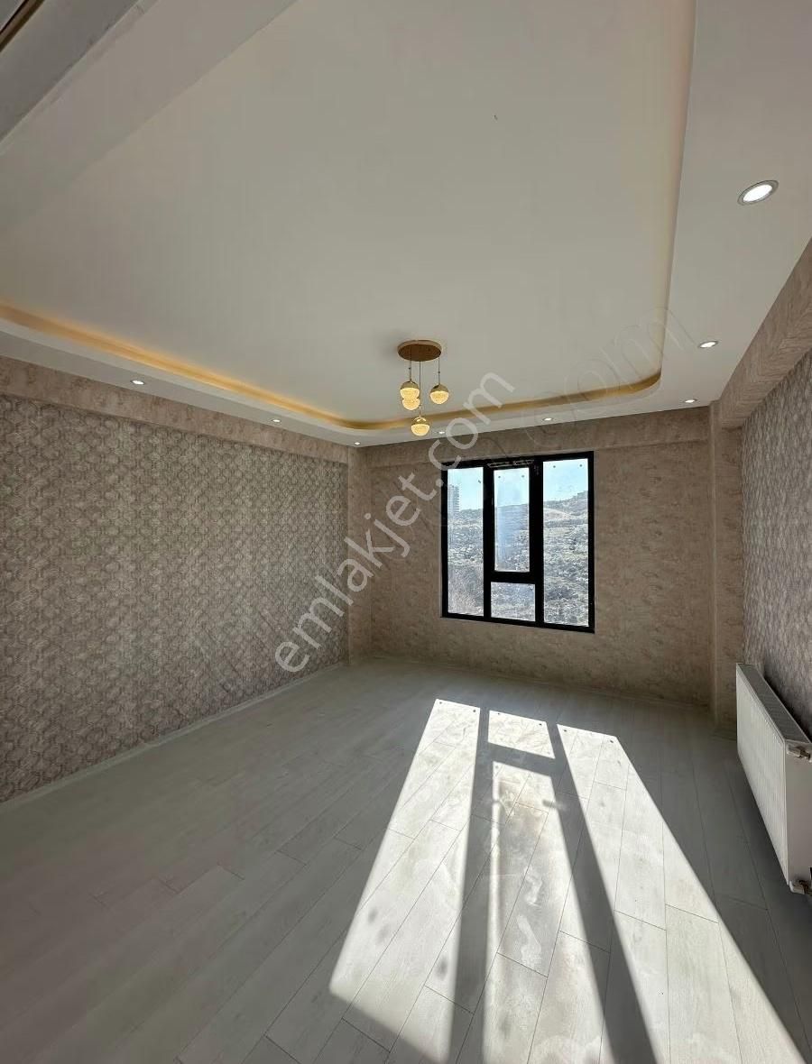 Doğukente Süper 2+1 Kiralık Arakat Daire - Görsel 2