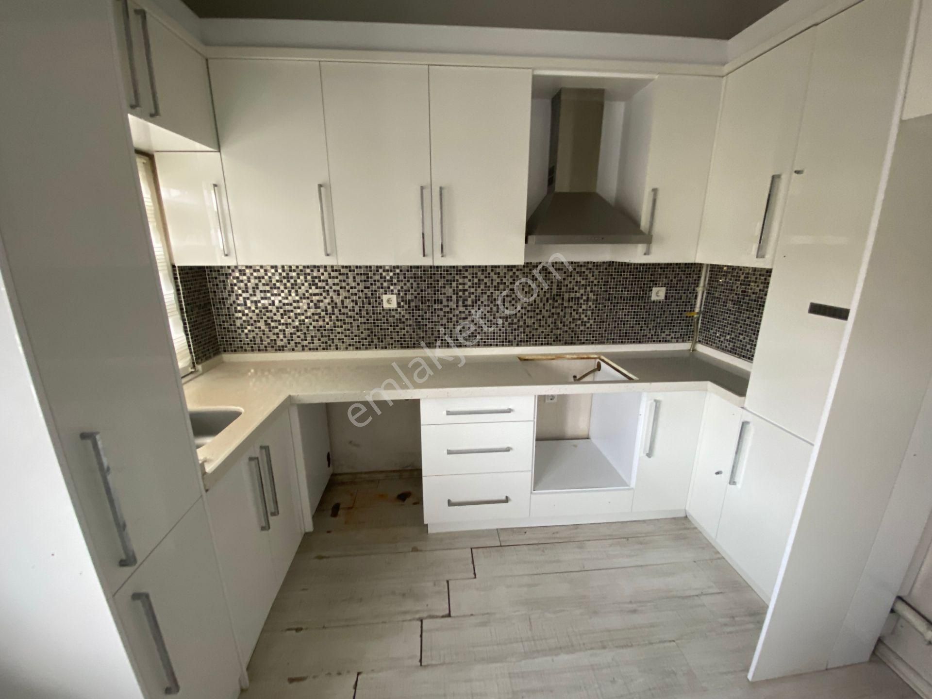 Konak Caddesi Üzerinde Önü Açık Fırsat Dairesi... - Görsel 24