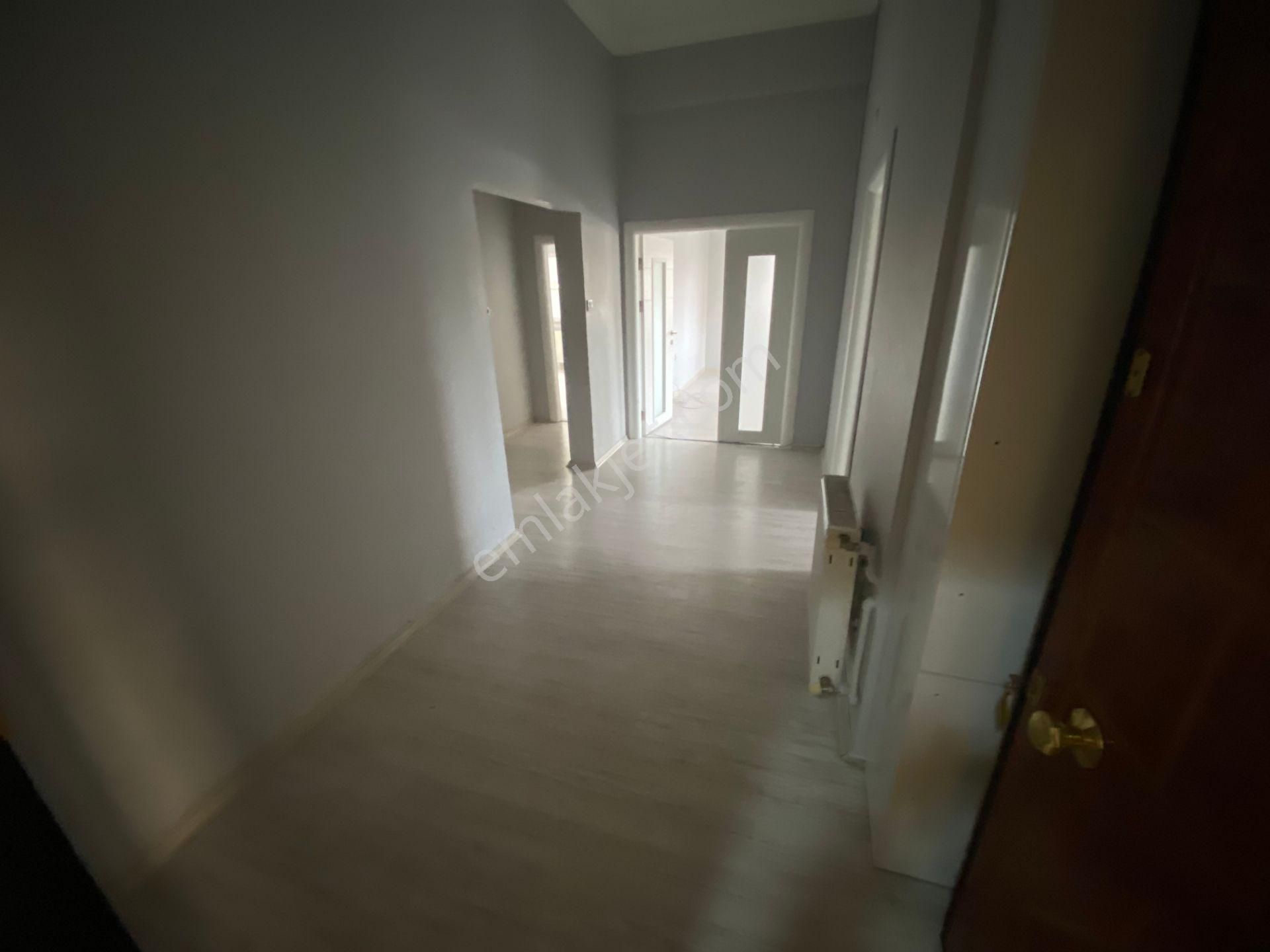 Konak Caddesi Üzerinde Önü Açık Fırsat Dairesi... - Görsel 9