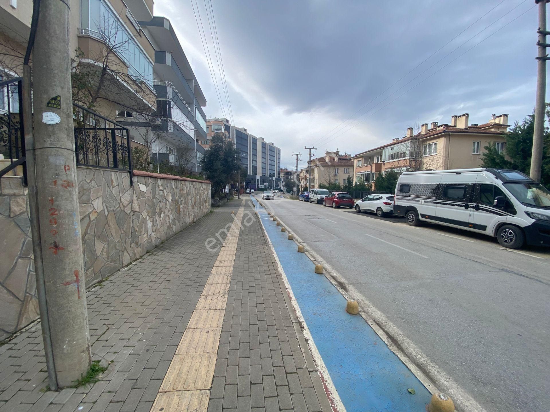 Konak Caddesi Üzerinde Önü Açık Fırsat Dairesi... - Görsel 3