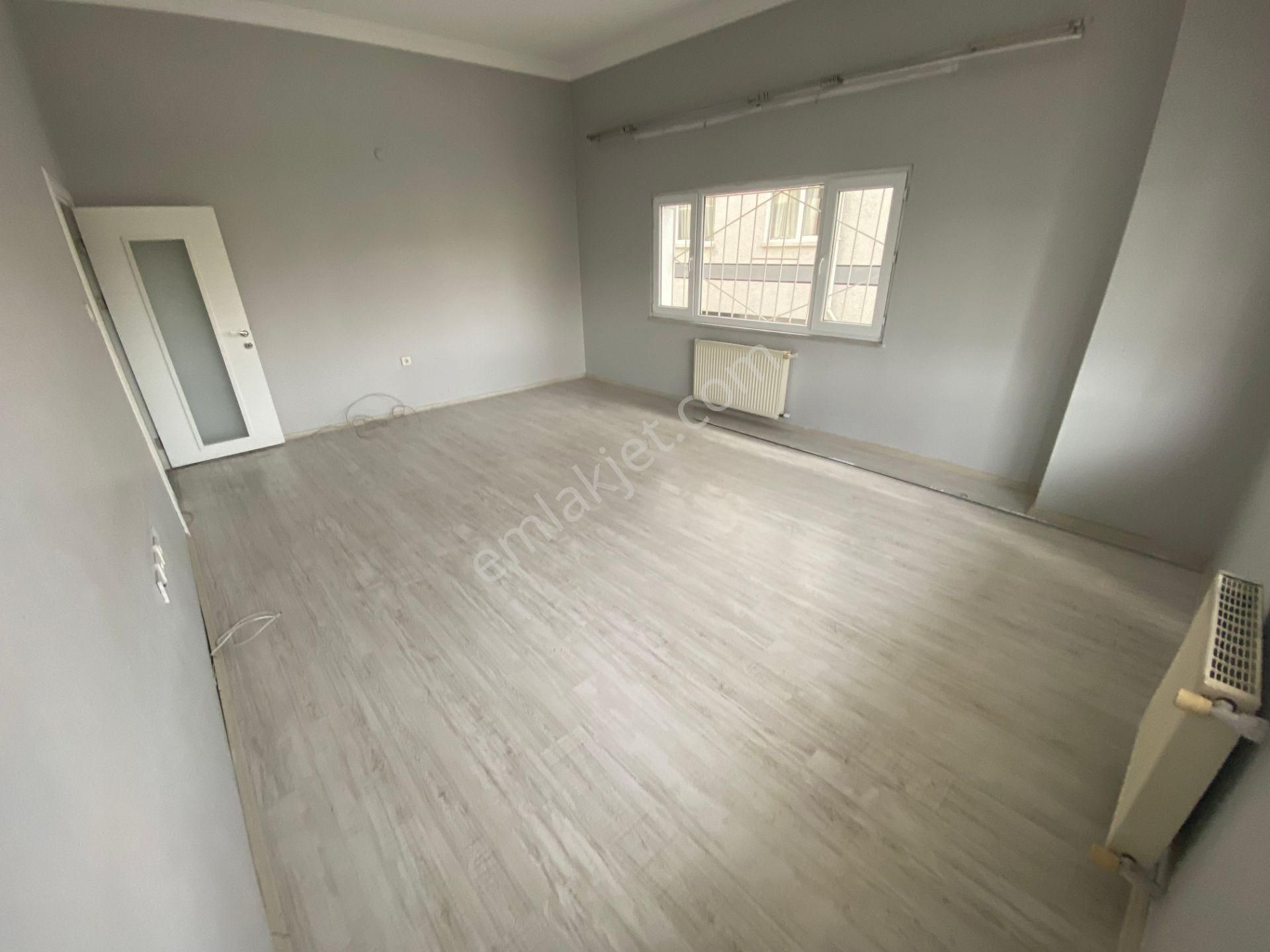 Konak Caddesi Üzerinde Önü Açık Fırsat Dairesi... - Görsel 23