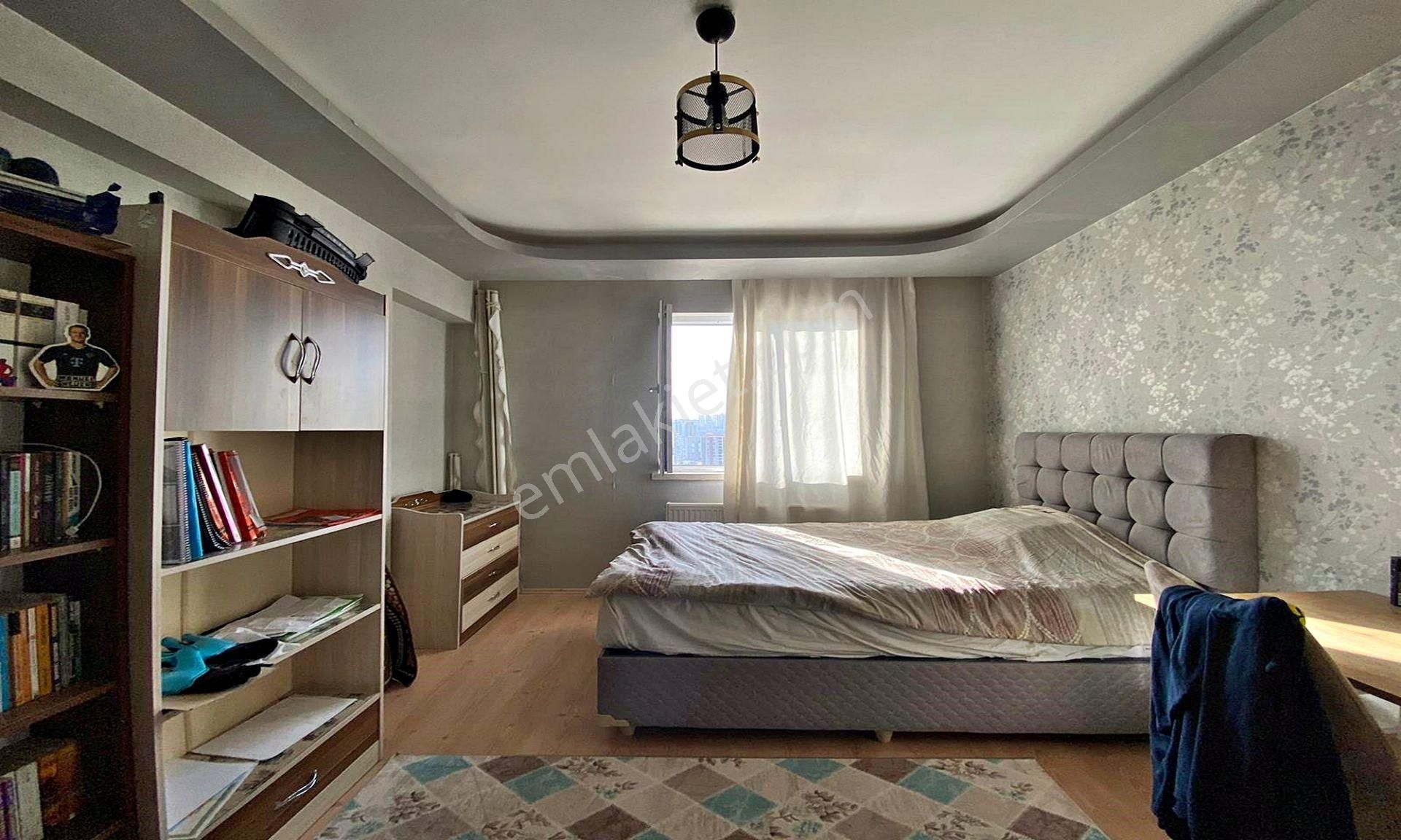 Atapark'ta 340 Caddeye Yakın Katta Full Yapılı 3+1 Daire ! - Görsel 7