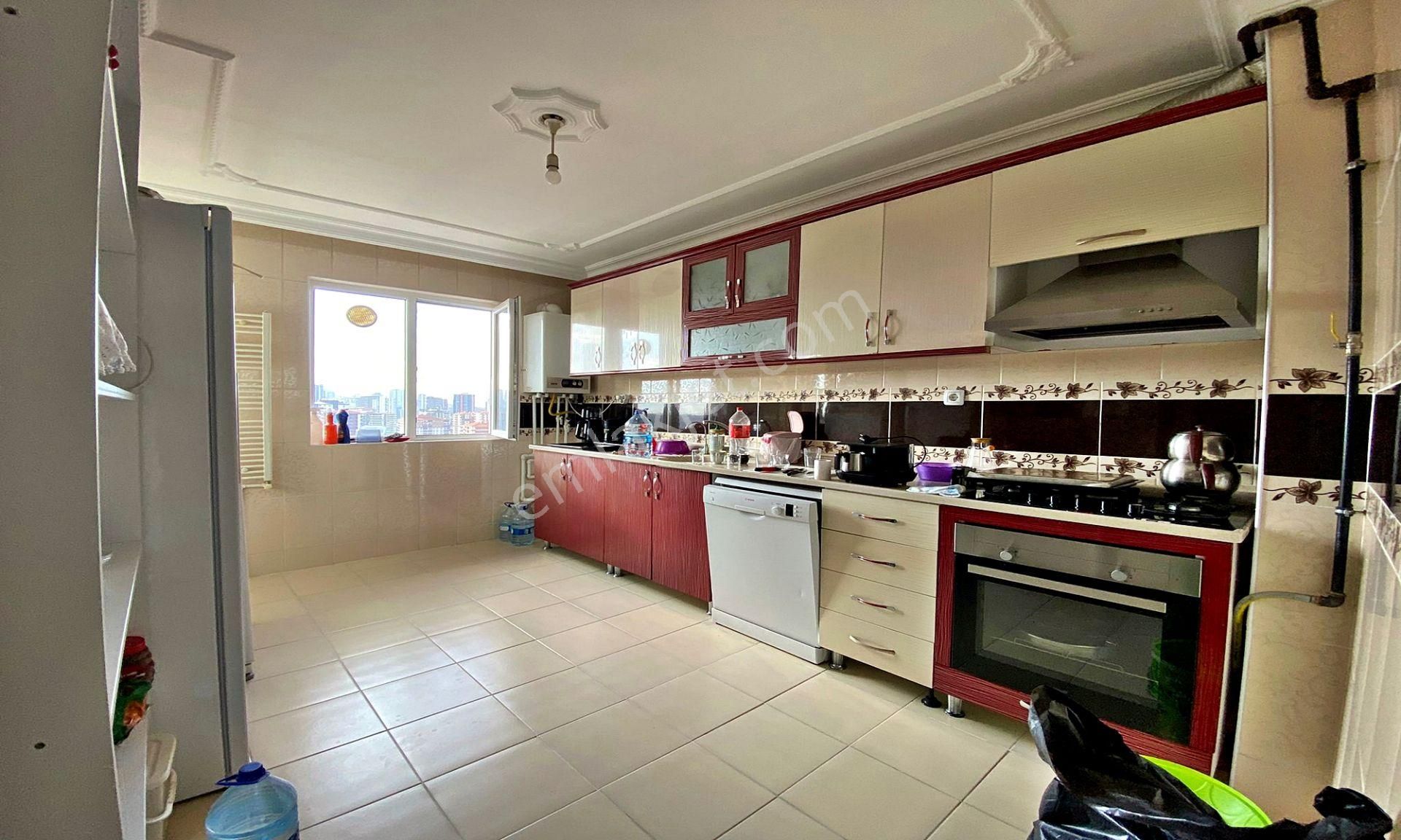 Atapark'ta 340 Caddeye Yakın Katta Full Yapılı 3+1 Daire ! - Görsel 2