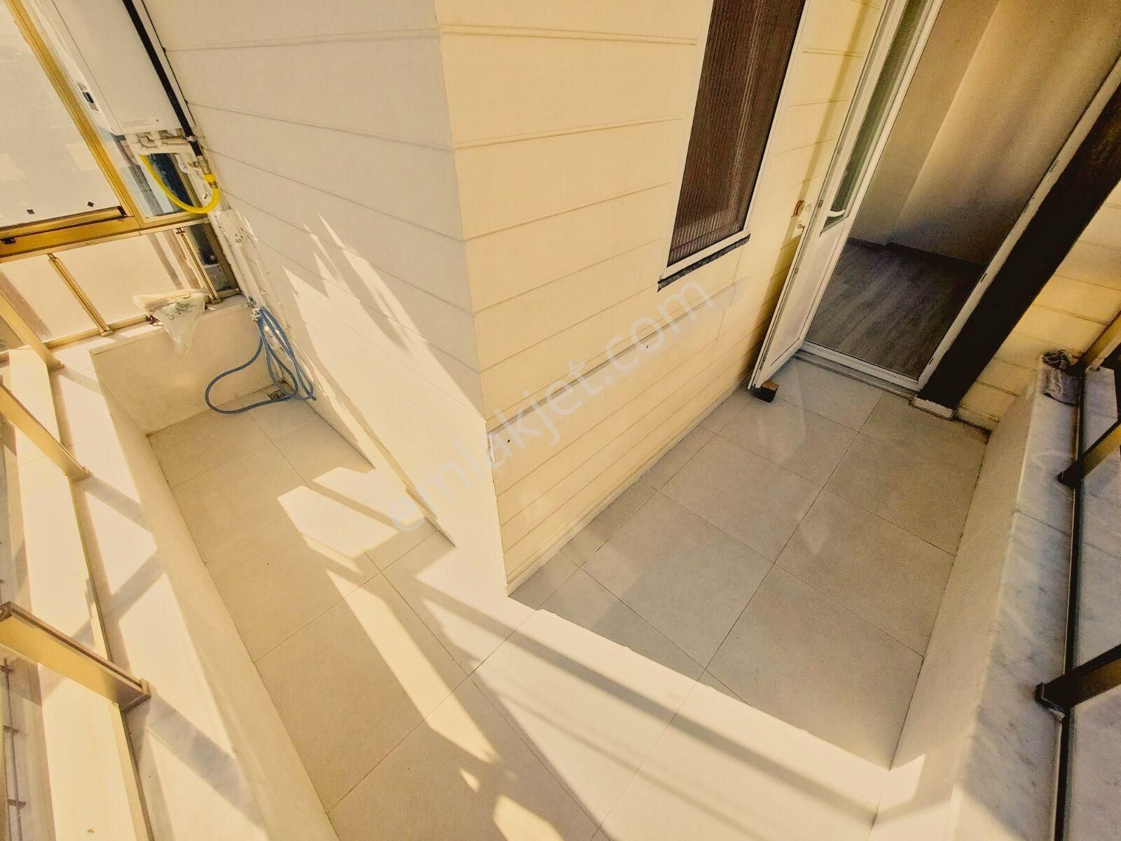 🛑🛑aktiften Akçay'da Satılık Yüksek Kredili Ön Cephe 6 Yaşında Arakat 2+1 Daire - Görsel 8