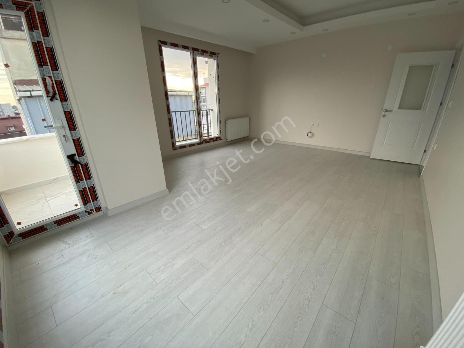 Lidya Emlak'tan Cephesi Full Açık 4+2 190m2 Otoparklı Dublex - Görsel 18