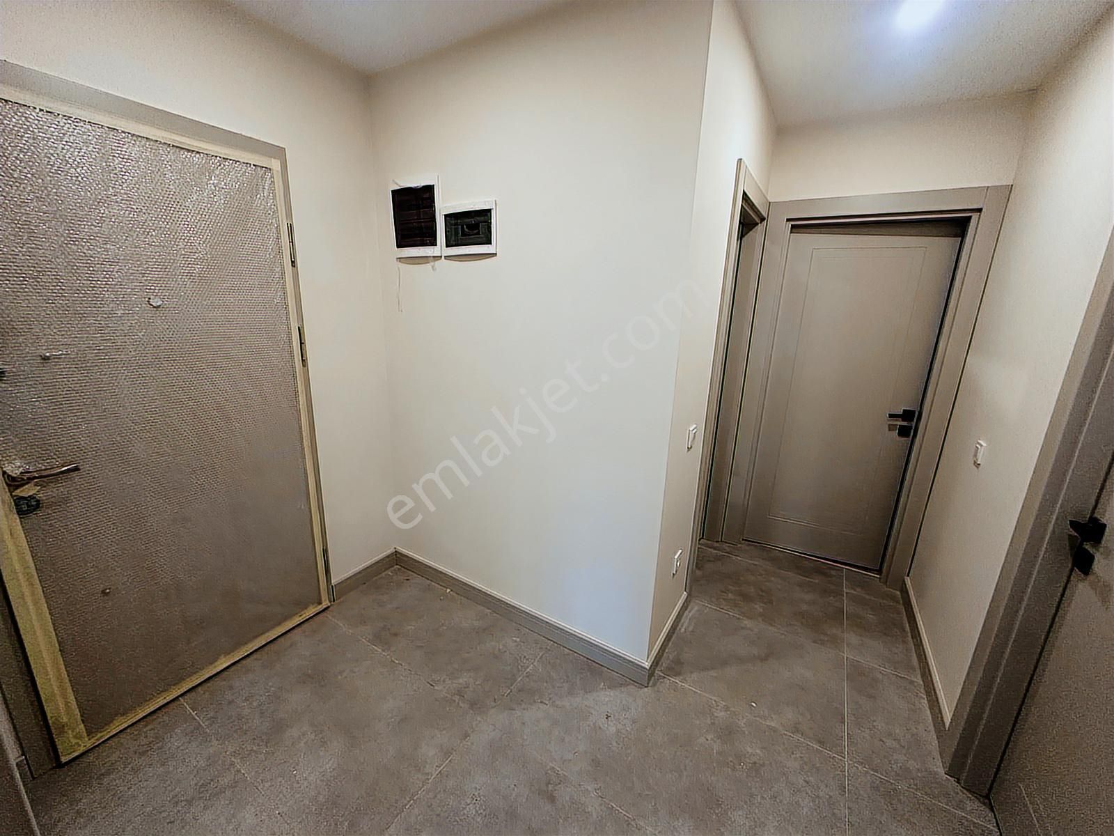 Tamiş'den Bostancı Lunaparkta Sıfır Binada Ön Cephede 2.kat 2+1 - Görsel 35