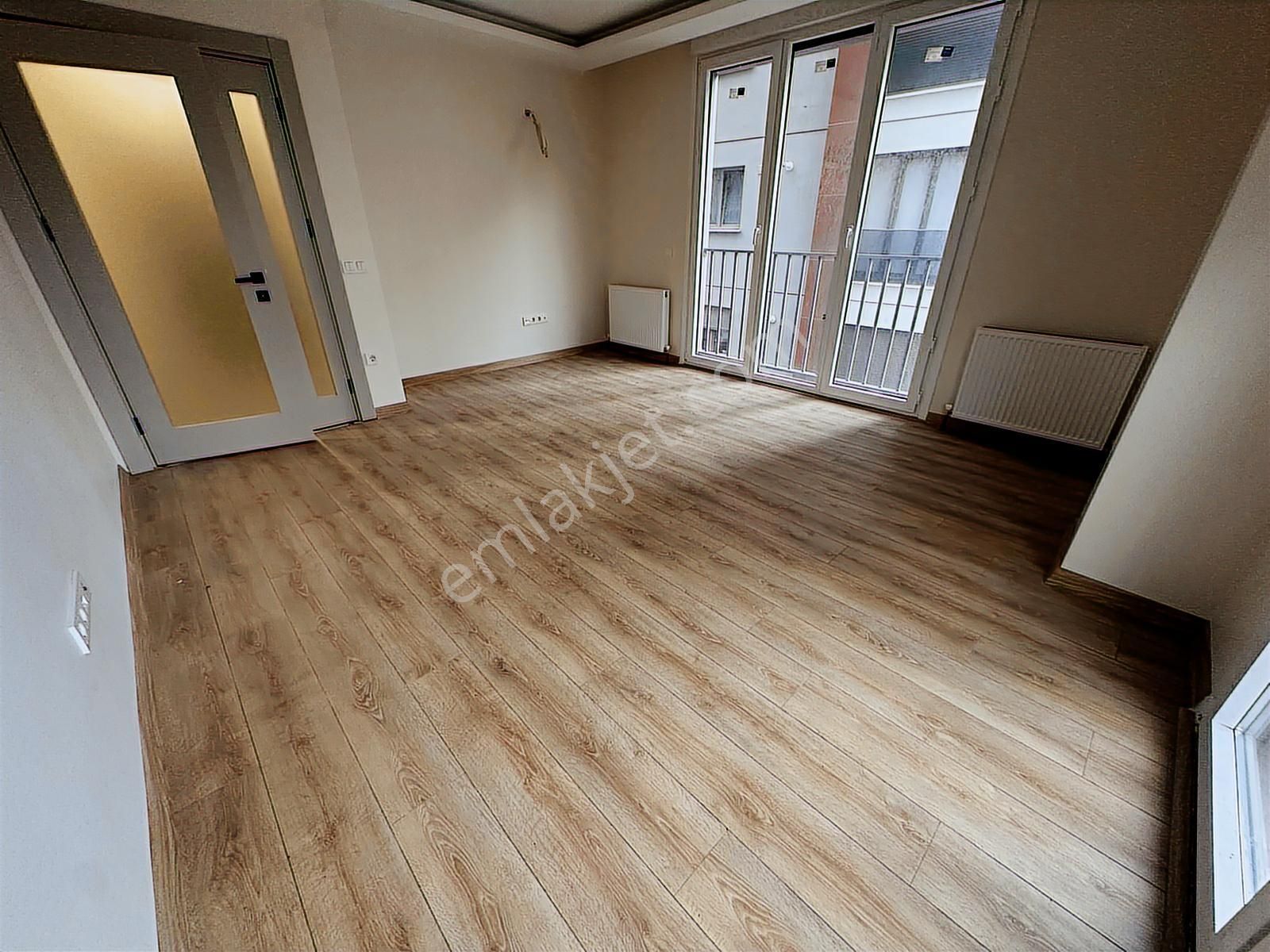 Tamiş'den Bostancı Lunaparkta Sıfır Binada Ön Cephede 2.kat 2+1 - Görsel 8