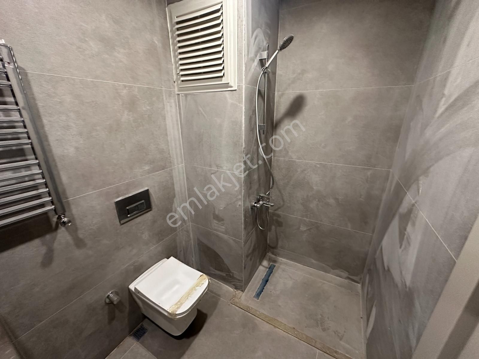 Tamiş'den Bostancı Lunaparkta Sıfır Binada Ön Cephede 2.kat 2+1 - Görsel 33