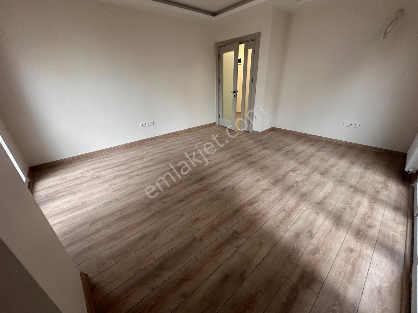 Tamiş'den Bostancı Lunaparkta Sıfır Binada Ön Cephede 2.kat 2+1 - Görsel 13