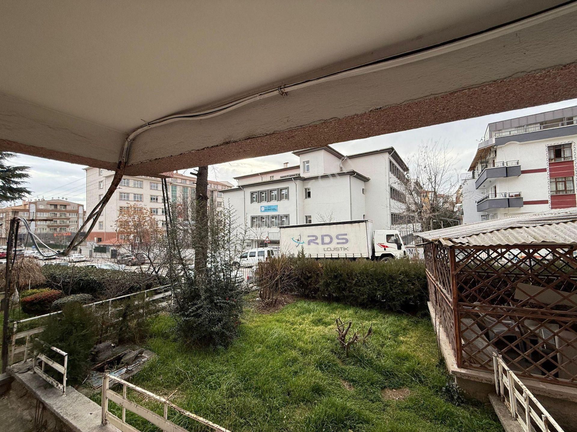 Acil ! Yunus Emre Cad. 2 Bina Karaelmas Sok. 3+1 Y.giriş Ön Ceph