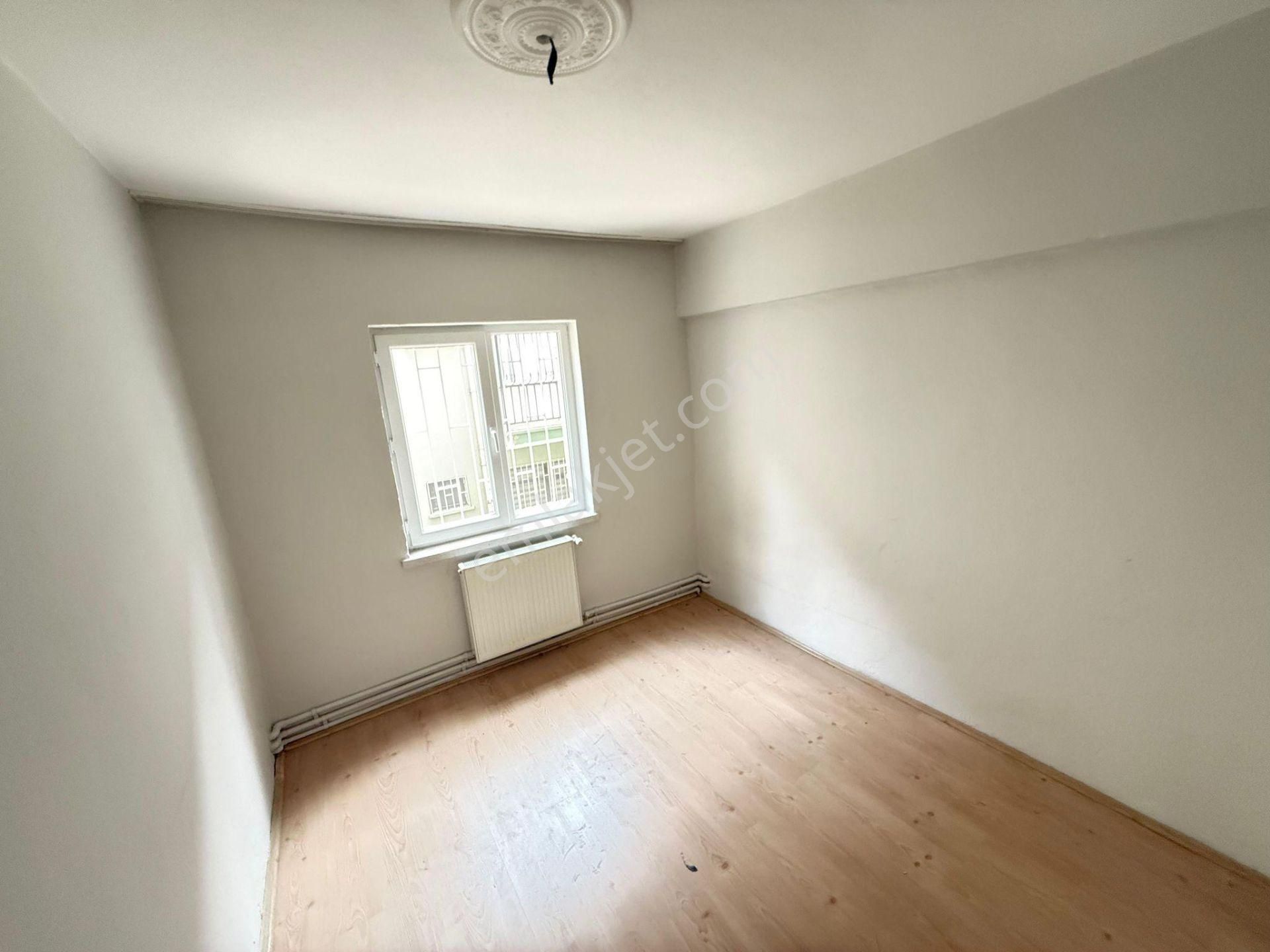 Acil ! Yunus Emre Cad. 2 Bina Karaelmas Sok. 3+1 Y.giriş Ön Ceph - Görsel 14