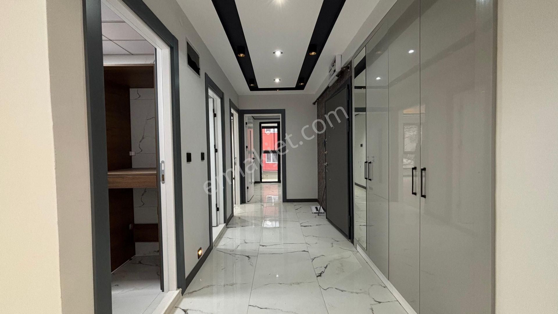 !recep Ümit Emlak'tan Çamlıca Mahallesinde Birlik Caddesi Yakınında Asansörlü Lüx 3+1 Daireler Ce39! - Görsel 24