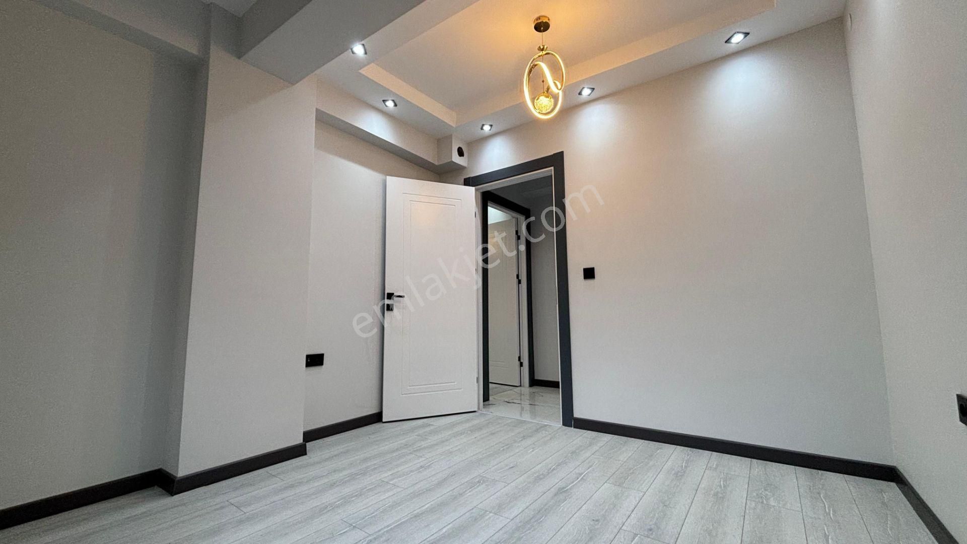 !recep Ümit Emlak'tan Çamlıca Mahallesinde Birlik Caddesi Yakınında Asansörlü Lüx 3+1 Daireler Ce39! - Görsel 18