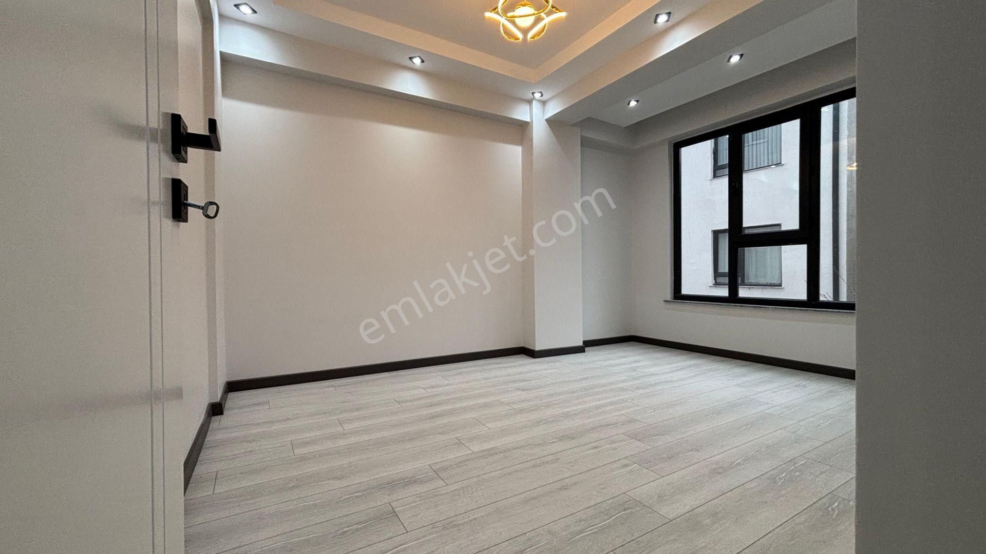 !recep Ümit Emlak'tan Çamlıca Mahallesinde Birlik Caddesi Yakınında Asansörlü Lüx 3+1 Daireler Ce39! - Görsel 19