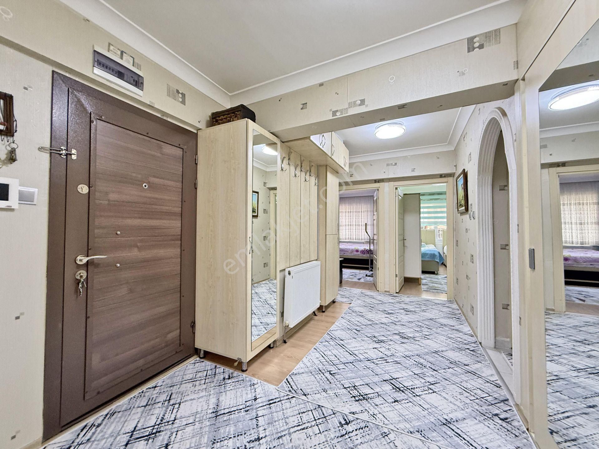 Nam-ak Emlak'tan Önü Açık K.garajlı Kilerli Asansörlü 2+1 Daire - Görsel 24