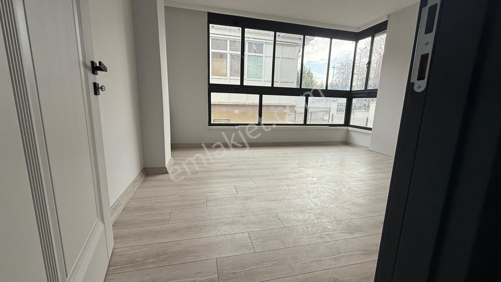 Gazi Mahallesi Sıfır 3+1 Satılık Teraslı Dublex - Görsel 8