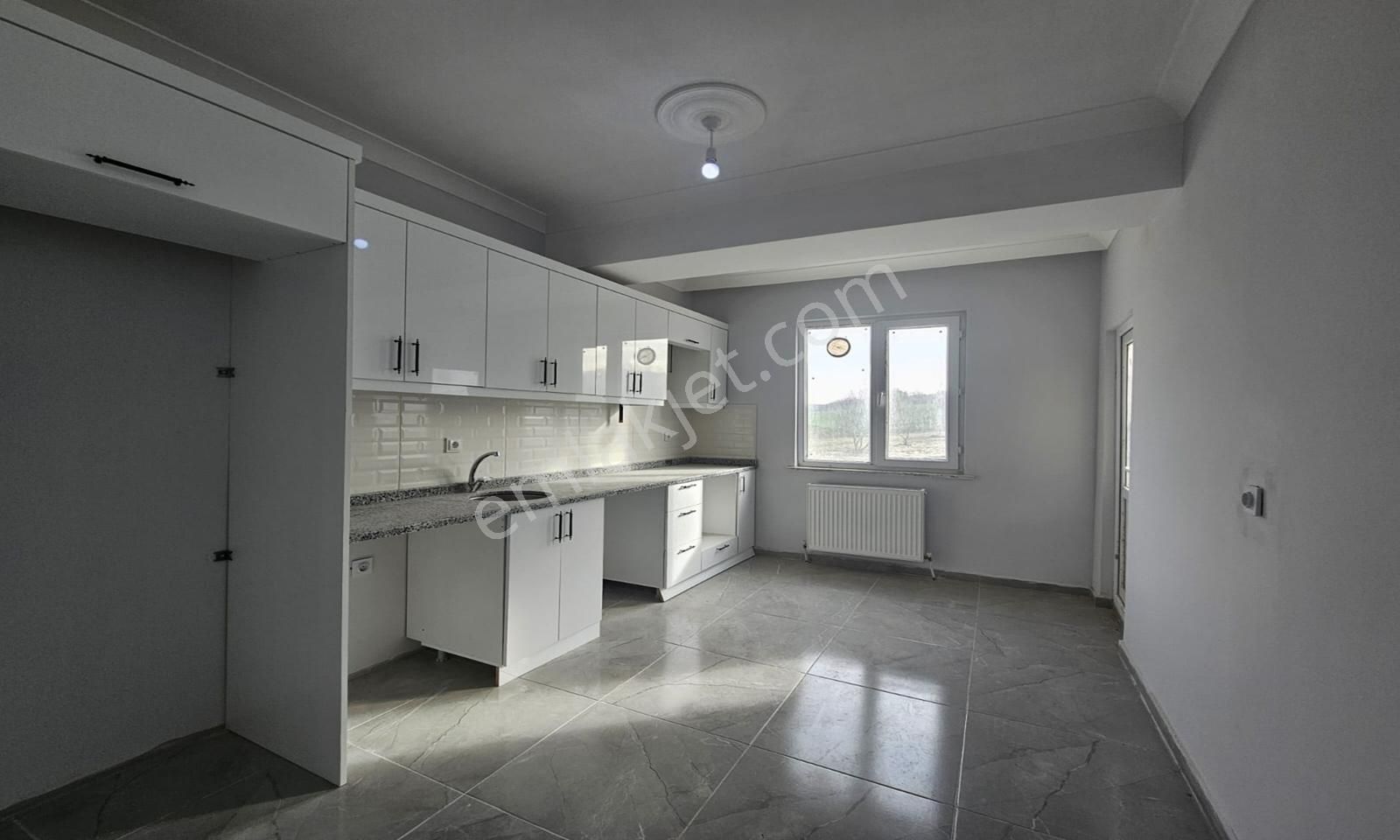 Çerkezköy İstasyon Mah. Site İçi 2+1 Kat Ve Cephe Seçenekli Sıfı - Görsel 14