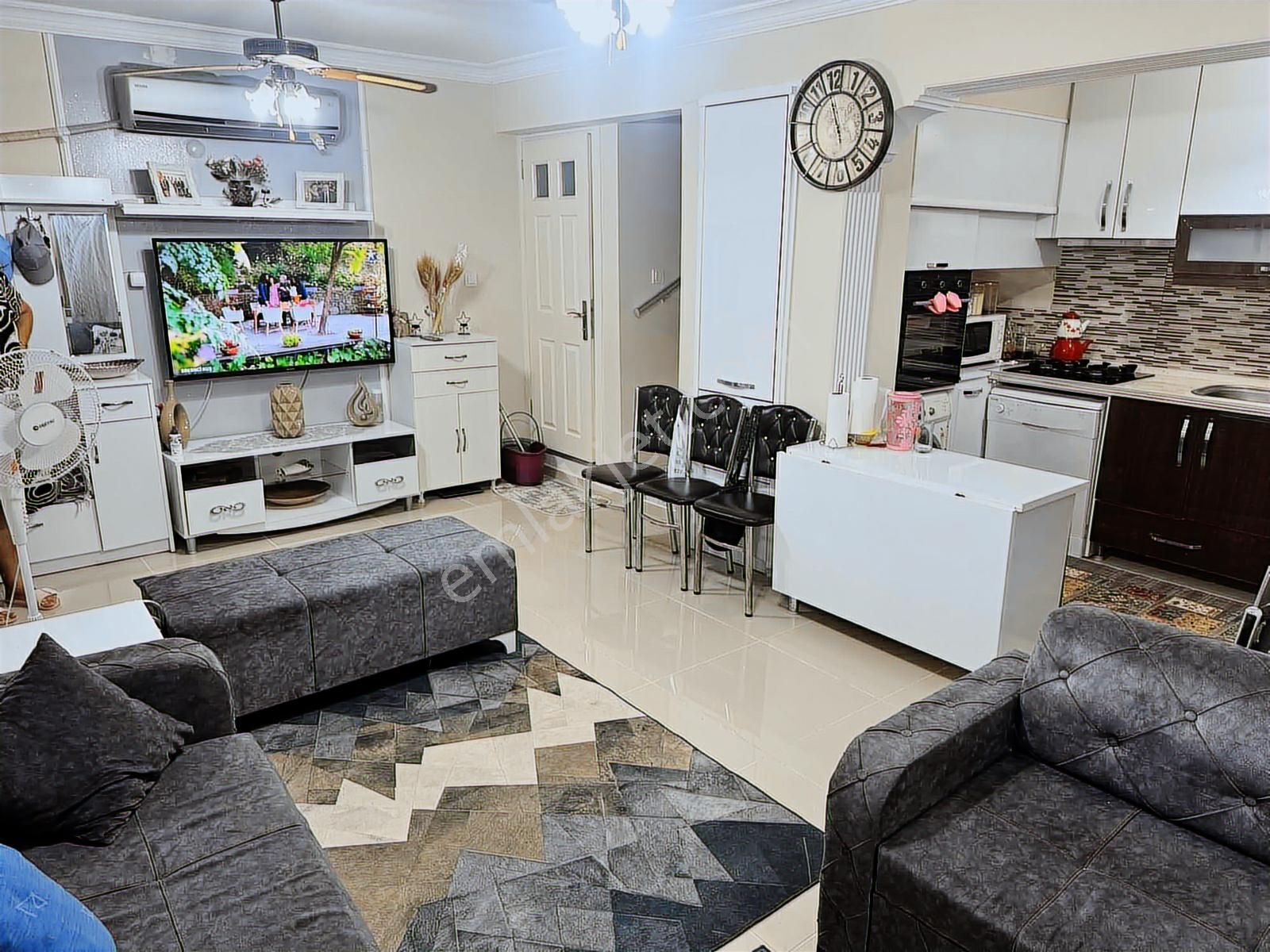 Çarşının Göbeğinde 4+1 Villa - Realex - Görsel 10