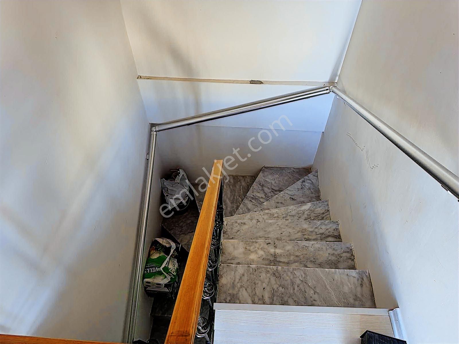 Çarşının Göbeğinde 4+1 Villa - Realex - Görsel 16