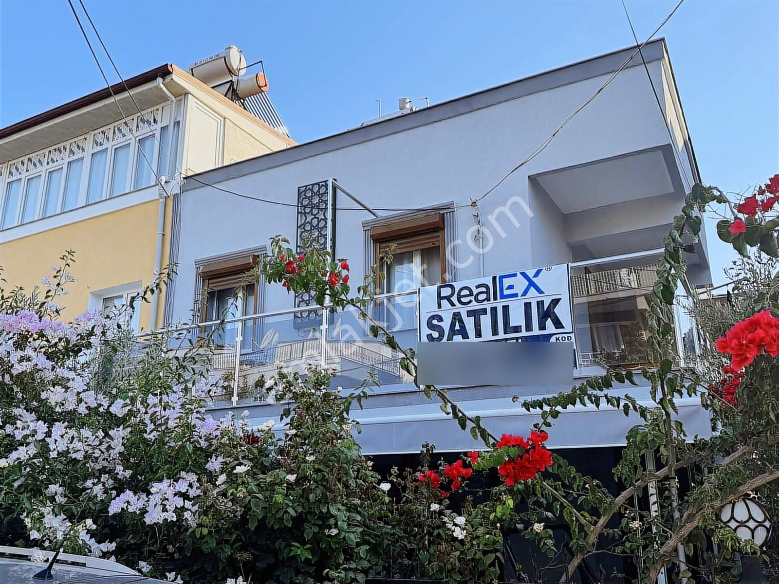 Çarşının Göbeğinde 4+1 Villa - Realex - Görsel 31