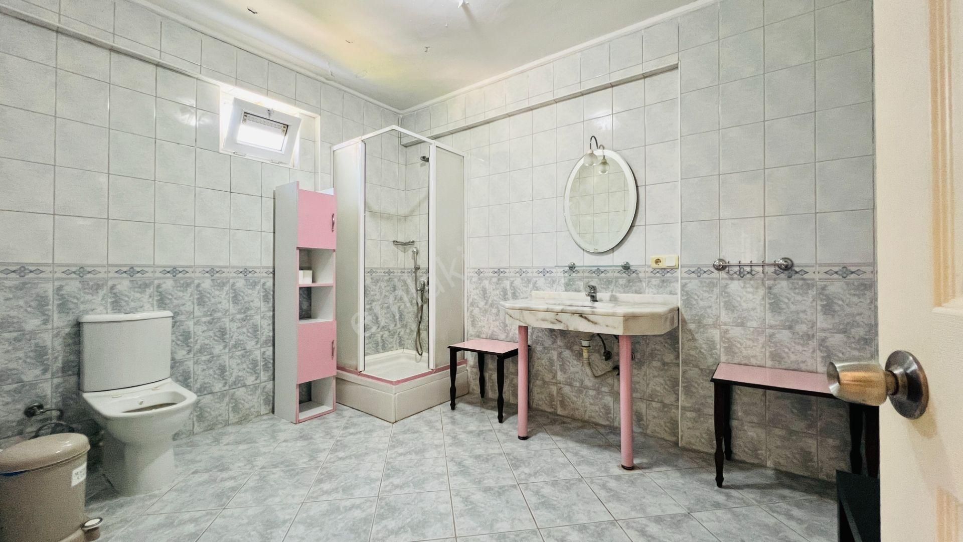 Kemer Merkezde Geniş 4+1 Satılık Bahçe Dubleks Daire - Görsel 17