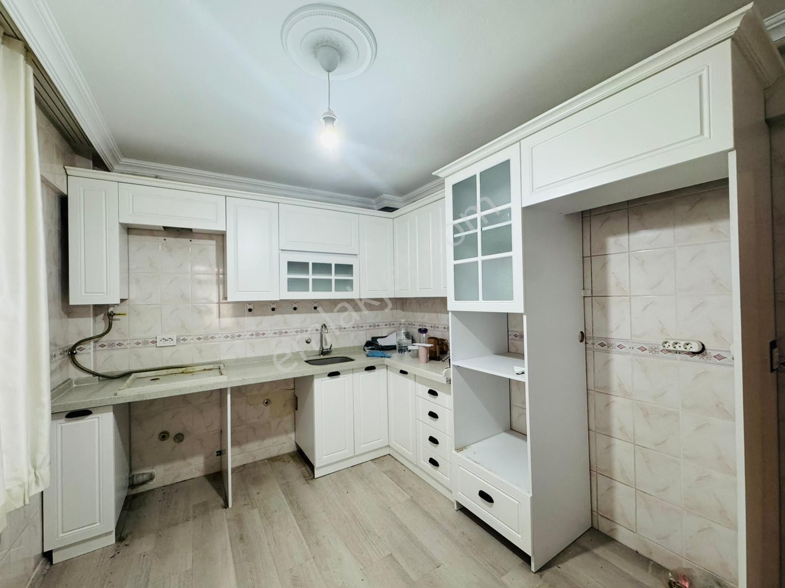 Merpa İnşaat'tan_fatih Mah'de/acil Satılık/balkonlu/iskanlı/ 3+1 - Görsel 14