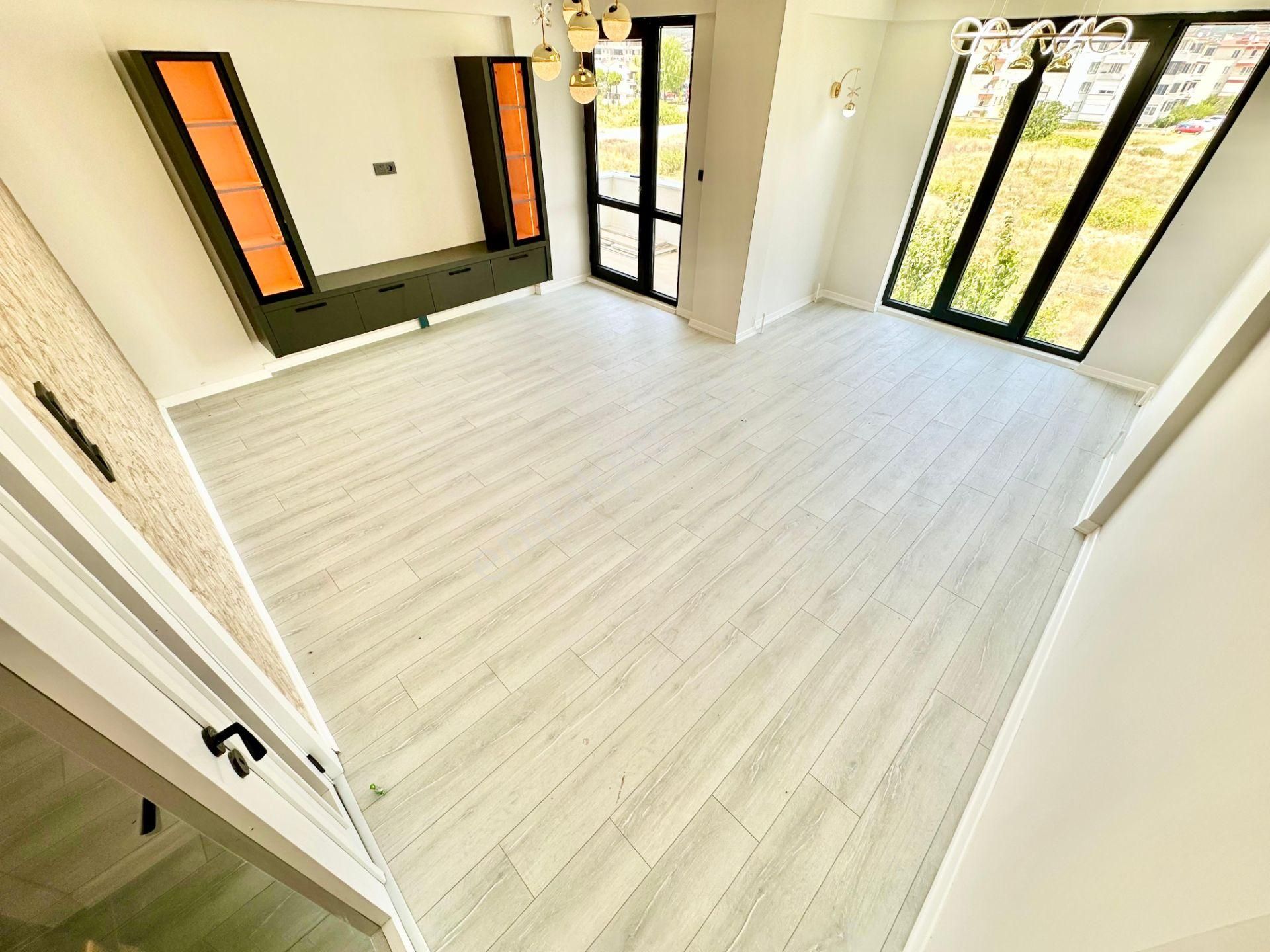 ꧁ay Emlaktan꧂akçay'da Çay Ve Kazdağı Manzaralı Ön Cephe Arakat Mimari Tasarım Satılık 3+1 Lüx Daire - Görsel 8