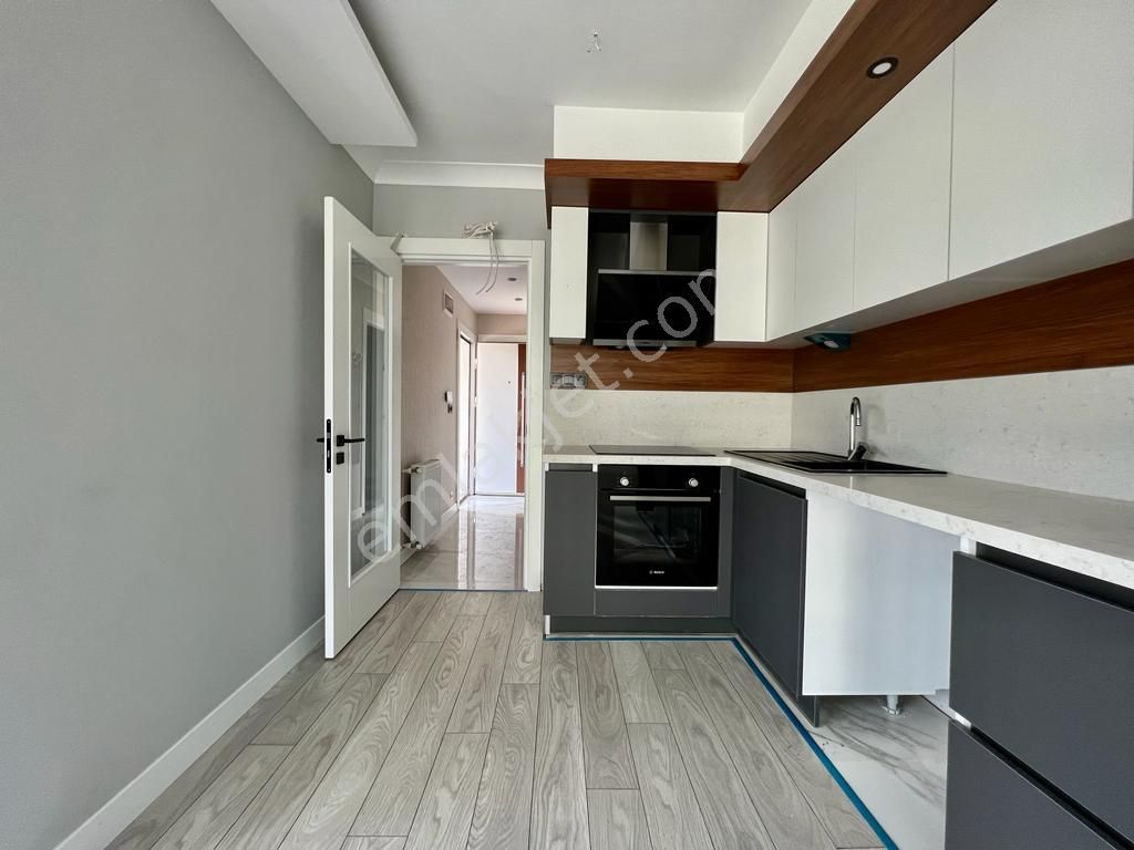 ✨akçay Ay Emlak'tan✨pelitköy'de Denize Sıfır Butik Sitede Yüzme Havuzlu Satılık 1+1 Lüks Daire - Görsel 25