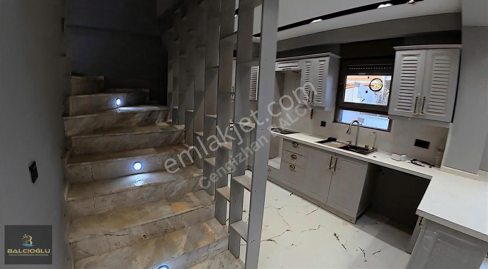 Balcıoğlundan Muhtsem Konumda Havuzlu-havuzsz Genş Bahçeli Villa - Görsel 3