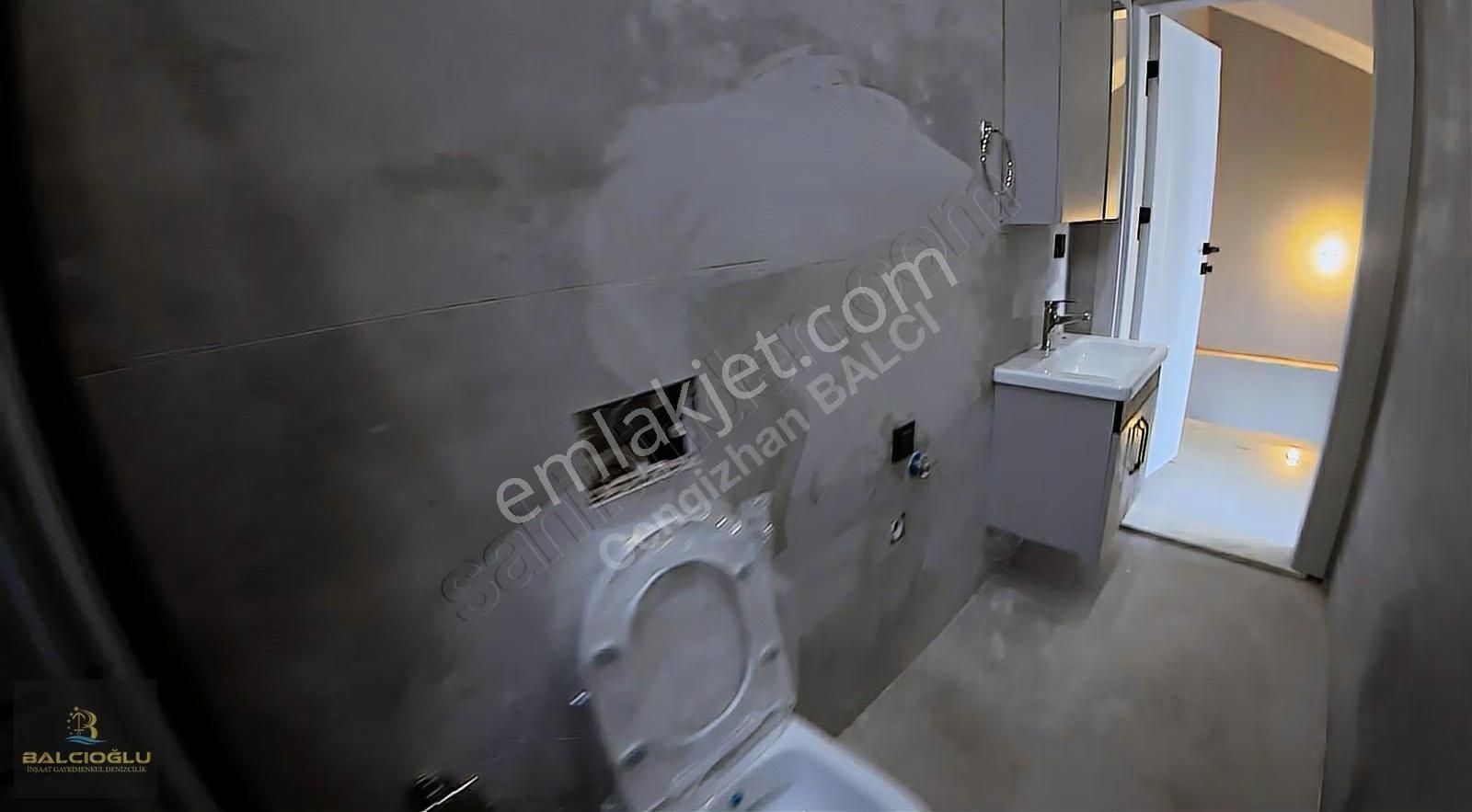 Balcıoğlundan Muhtsem Konumda Havuzlu-havuzsz Genş Bahçeli Villa - Görsel 9