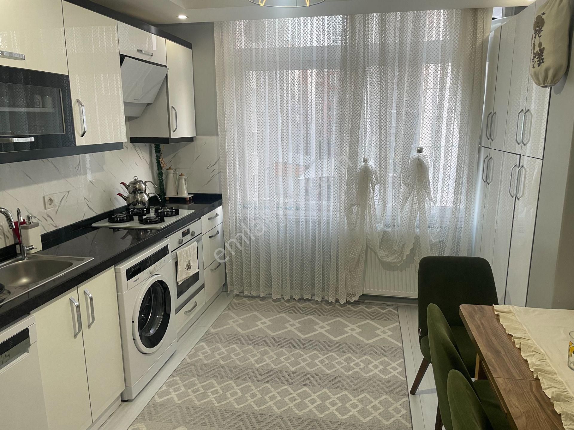Remax Land 2'den 2+1 Lüx Kısmi Eşyalı Daire - Görsel 6