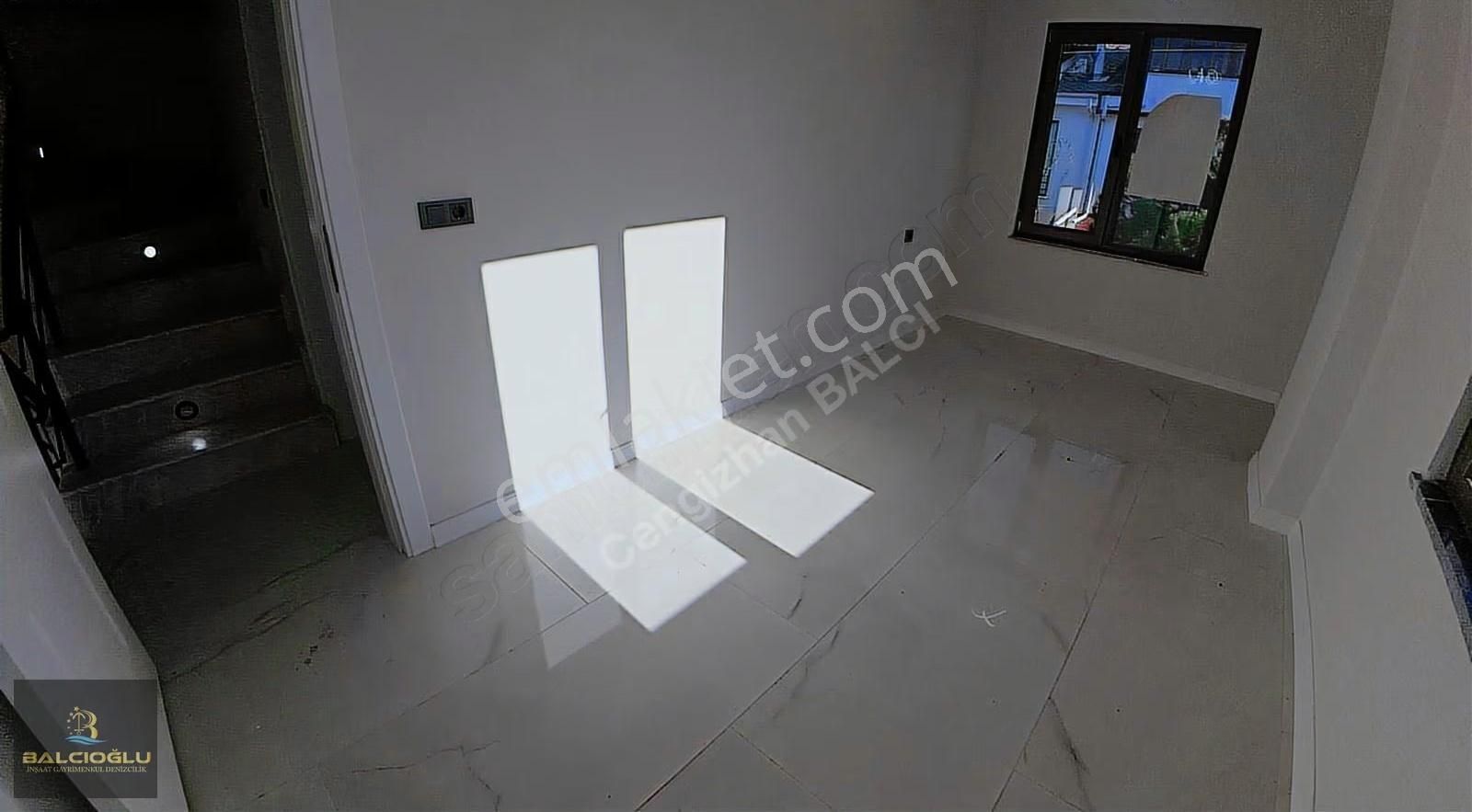 Balcıoğlundan Merkez Plajda Denize Ykn Ön Cephe Lx Triblex Villa - Görsel 32