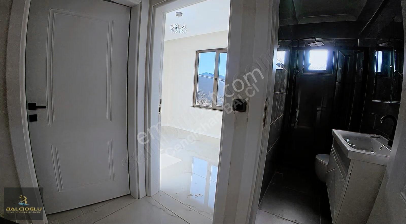 Balcıoğlundan Merkez Plajda Denize Ykn Ön Cephe Lx Triblex Villa - Görsel 21