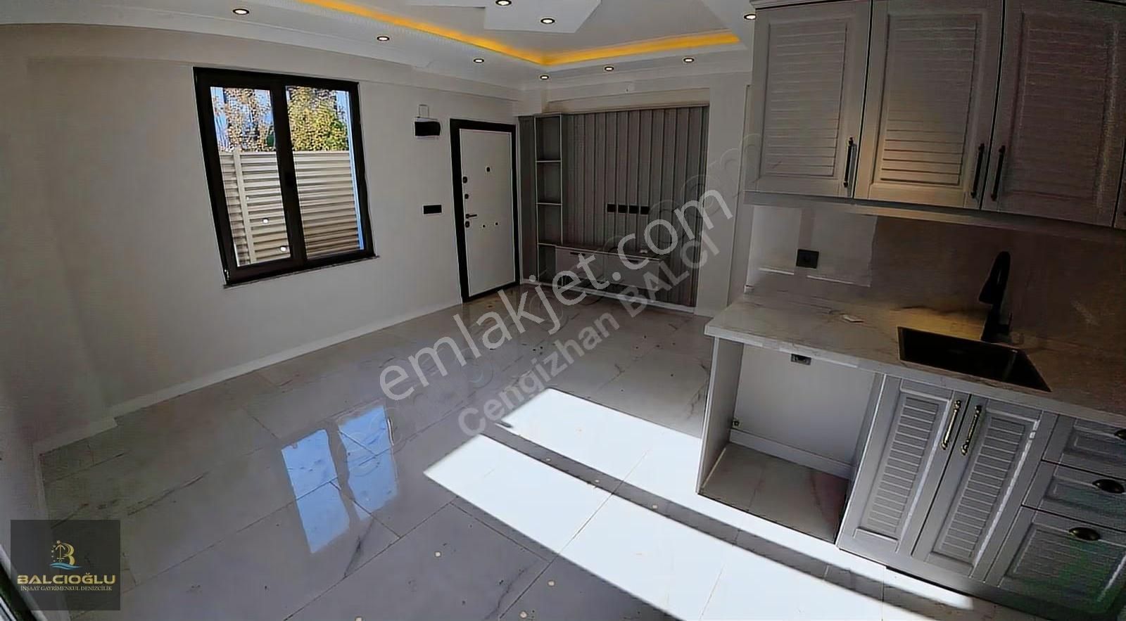 Balcıoğlundan Merkez Plajda Denize Ykn Ön Cephe Lx Triblex Villa - Görsel 11