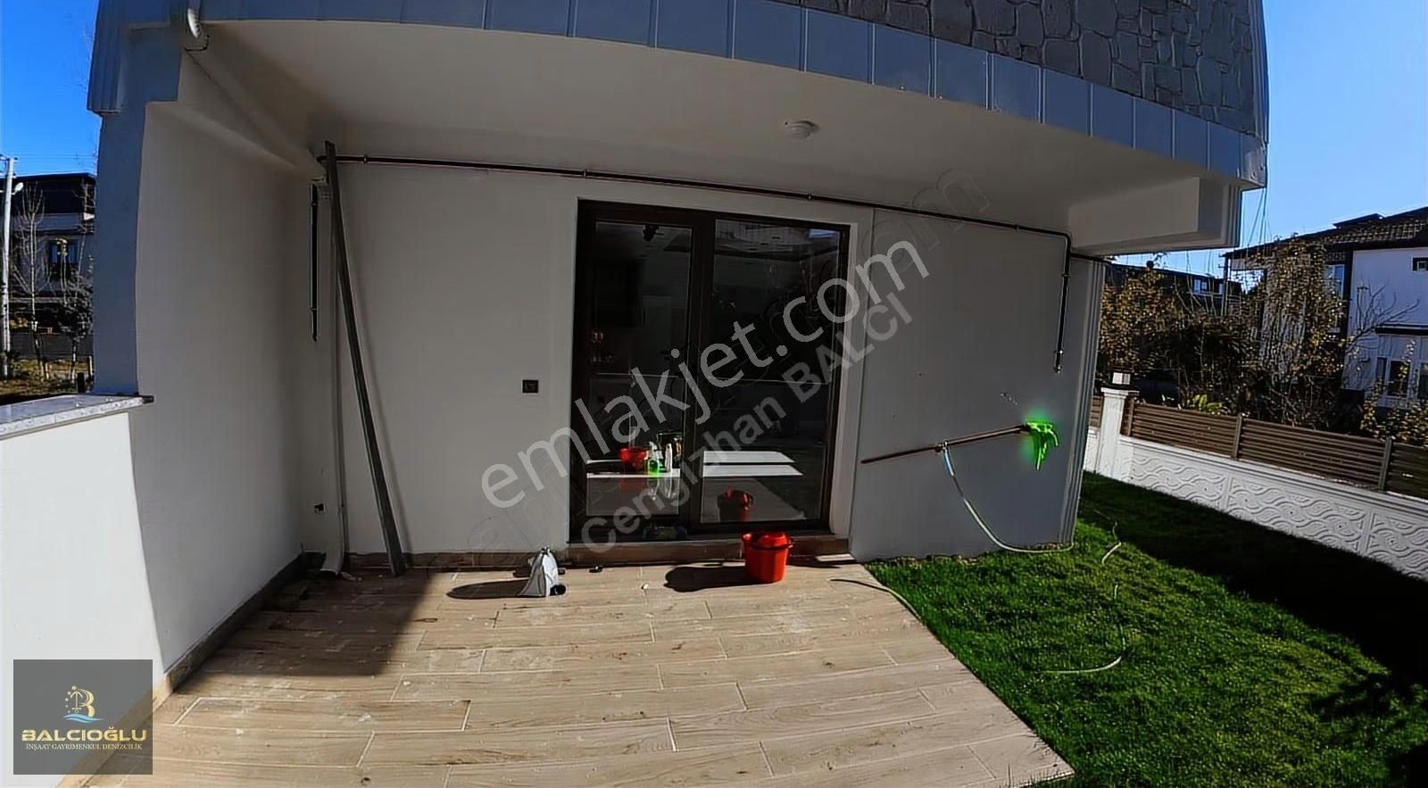 Balcıoğlundan Merkez Plajda Denize Ykn Ön Cephe Lx Triblex Villa - Görsel 31