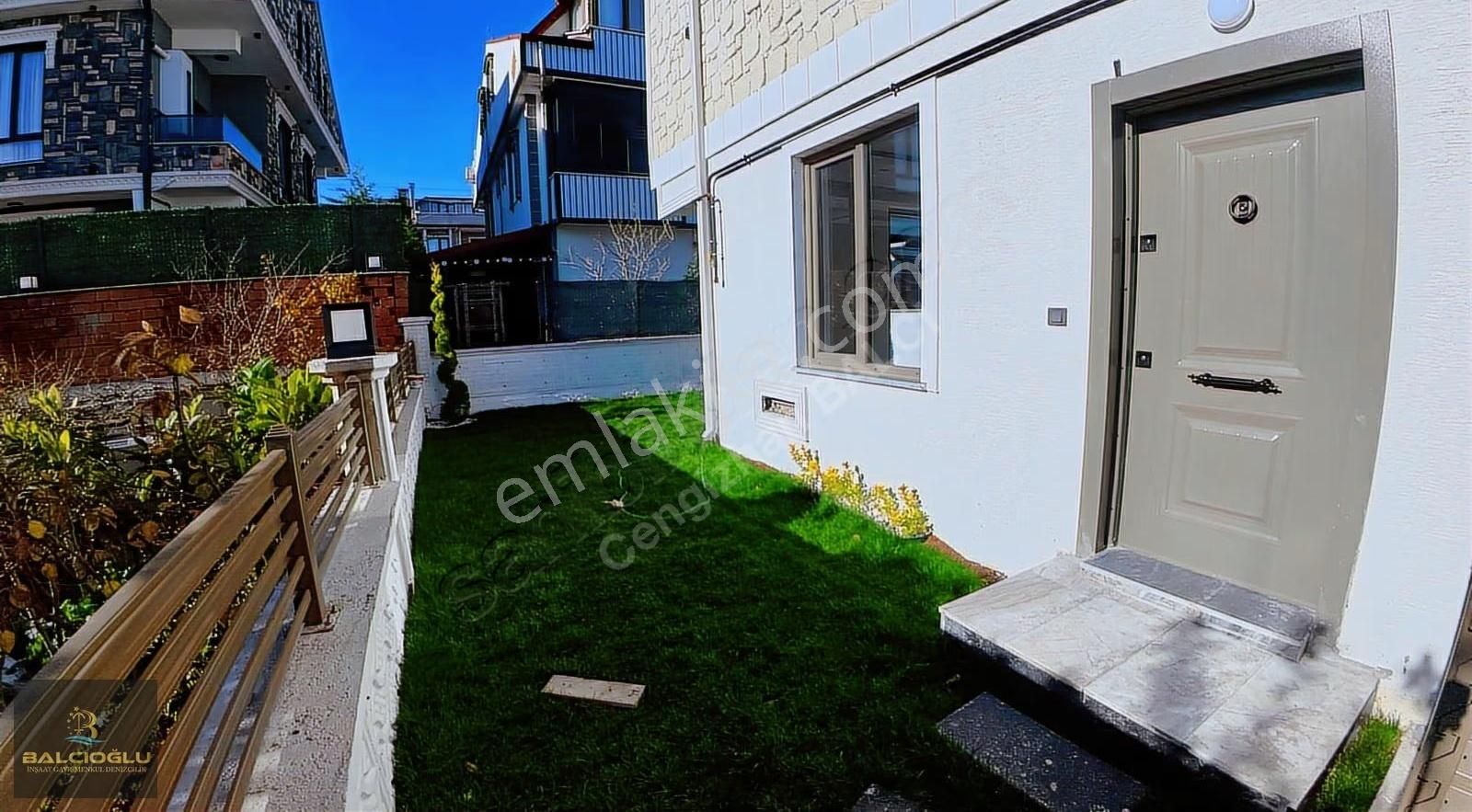 Balcıoğlundan Merkez Plajda Denize Ykn Ön Cephe Lx Triblex Villa - Görsel 15