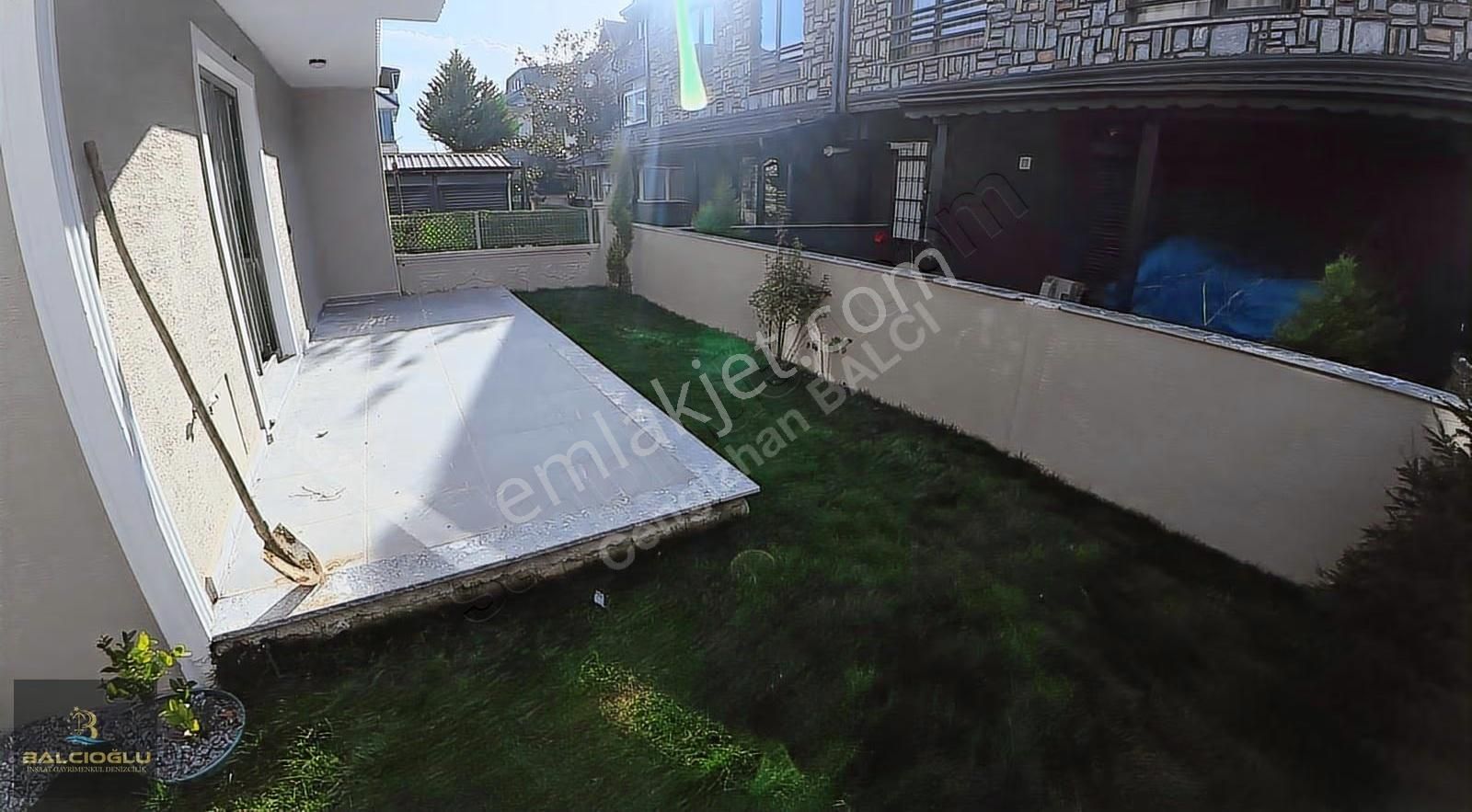 Balcıoğlundan Satılık Denize 50 M Lx Geniş Bahçeli Triblex Villa - Görsel 26