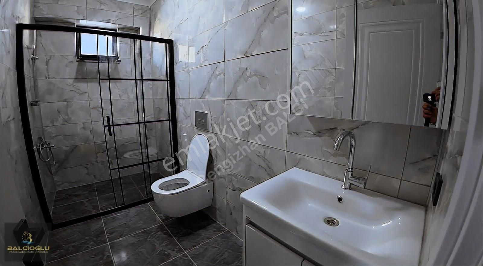 Balcıoğlundan Satılık Denize 200m. Gnş Bahçeli Lüx Triblex Villa - Görsel 23