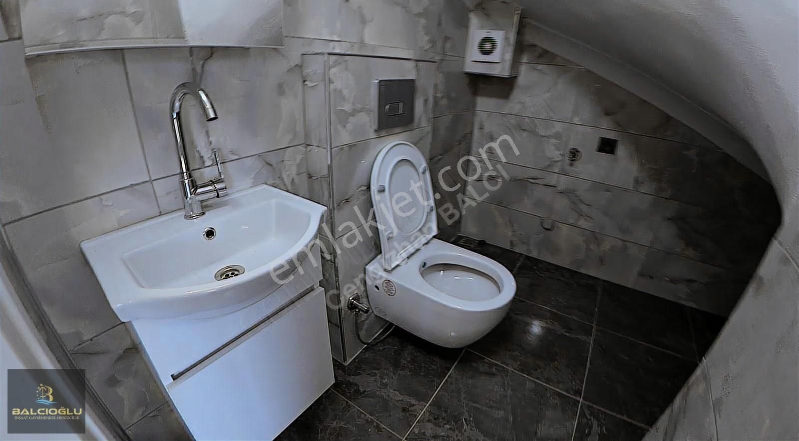 Balcıoğlundan Satılık Denize 200m. Gnş Bahçeli Lüx Triblex Villa - Görsel 19