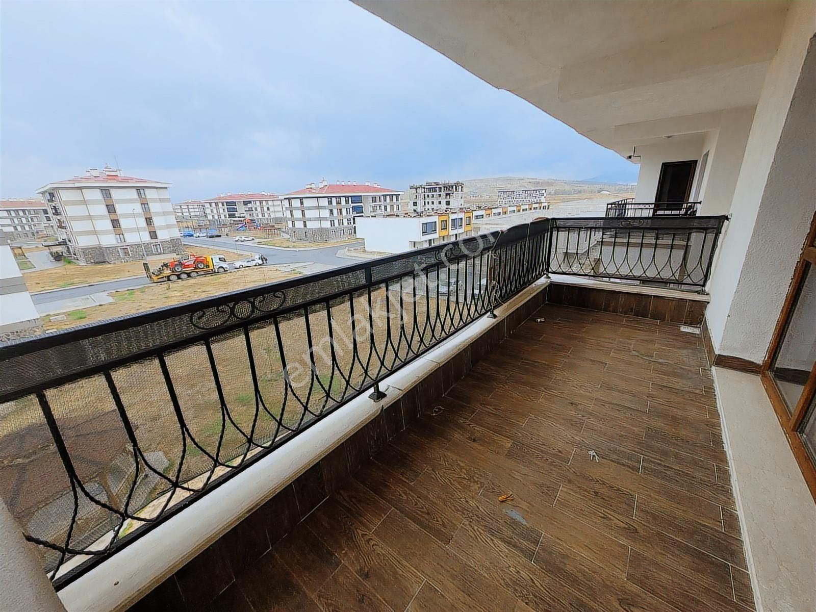 Şehir Hastanesi Karşısı Şeker Toki De Satılık 3+1 Daire - Görsel 24