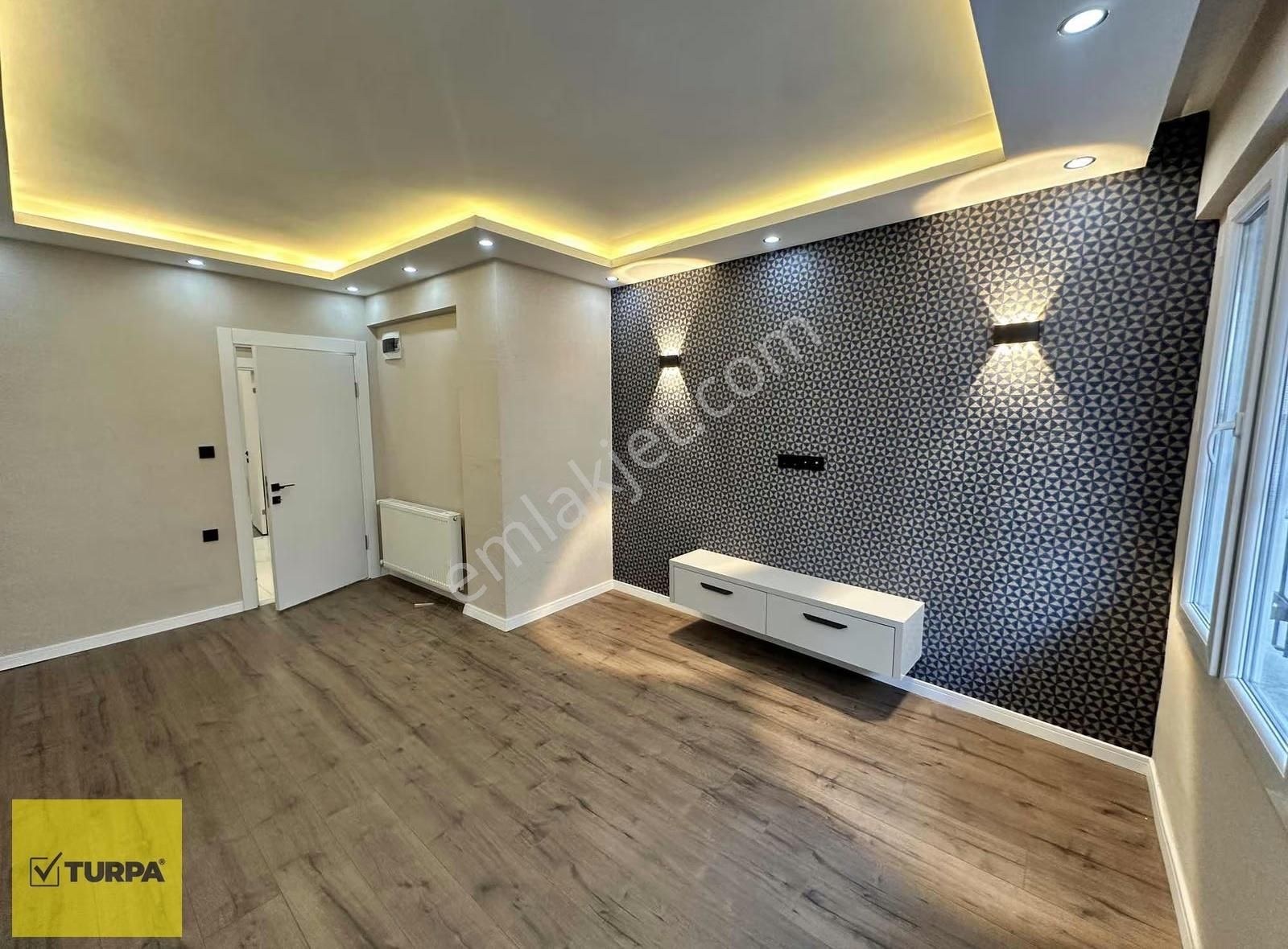 Turpa Balçovadan 3+1 Full Tadilatlı Bahçeli Satılık Daire - Görsel 2