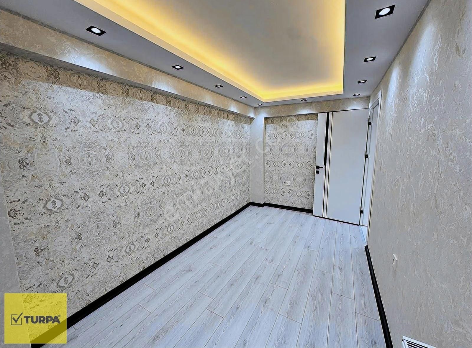 Turpa Balçovadan Full Tadilatlı 2+1 Satılık Daire - Görsel 5