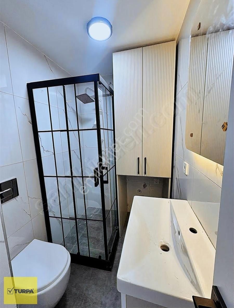 Turpa Balçovadan Full Tadilatlı 2+1 Satılık Daire - Görsel 9