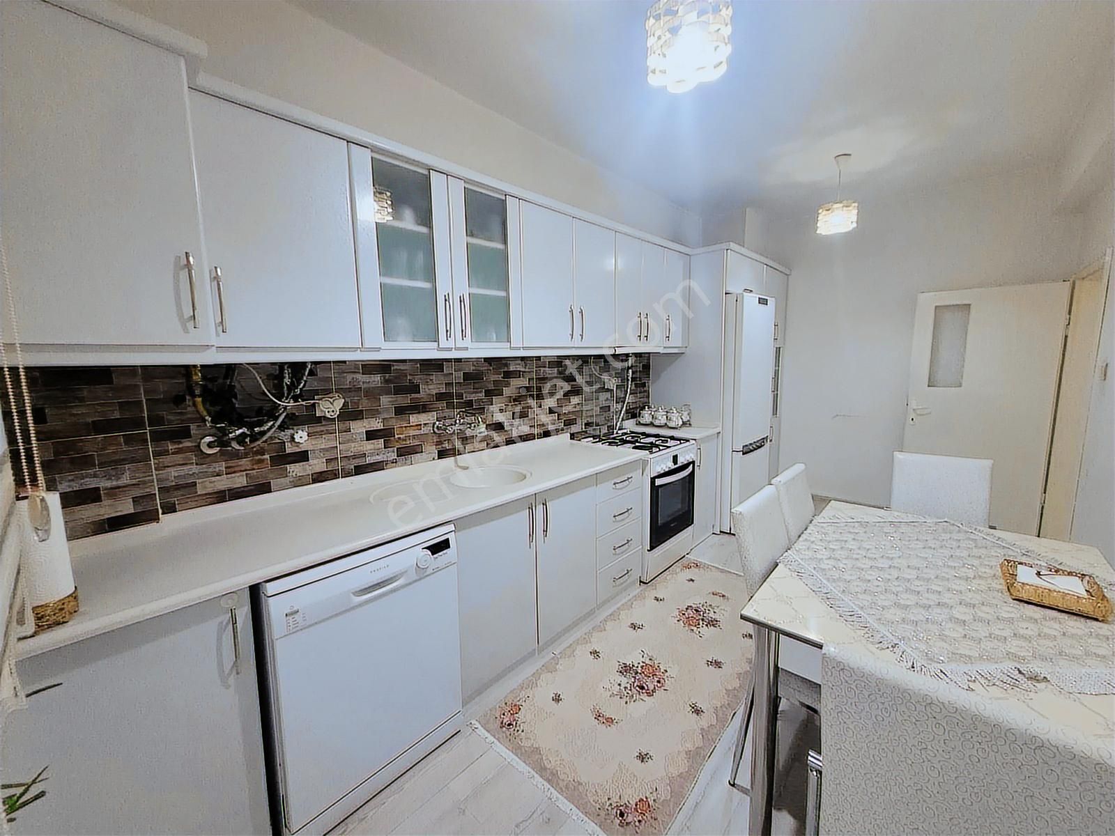 Talas Mevlana Mahallesi Satılık Harika Konumlu 3+1 Daire - Görsel 2