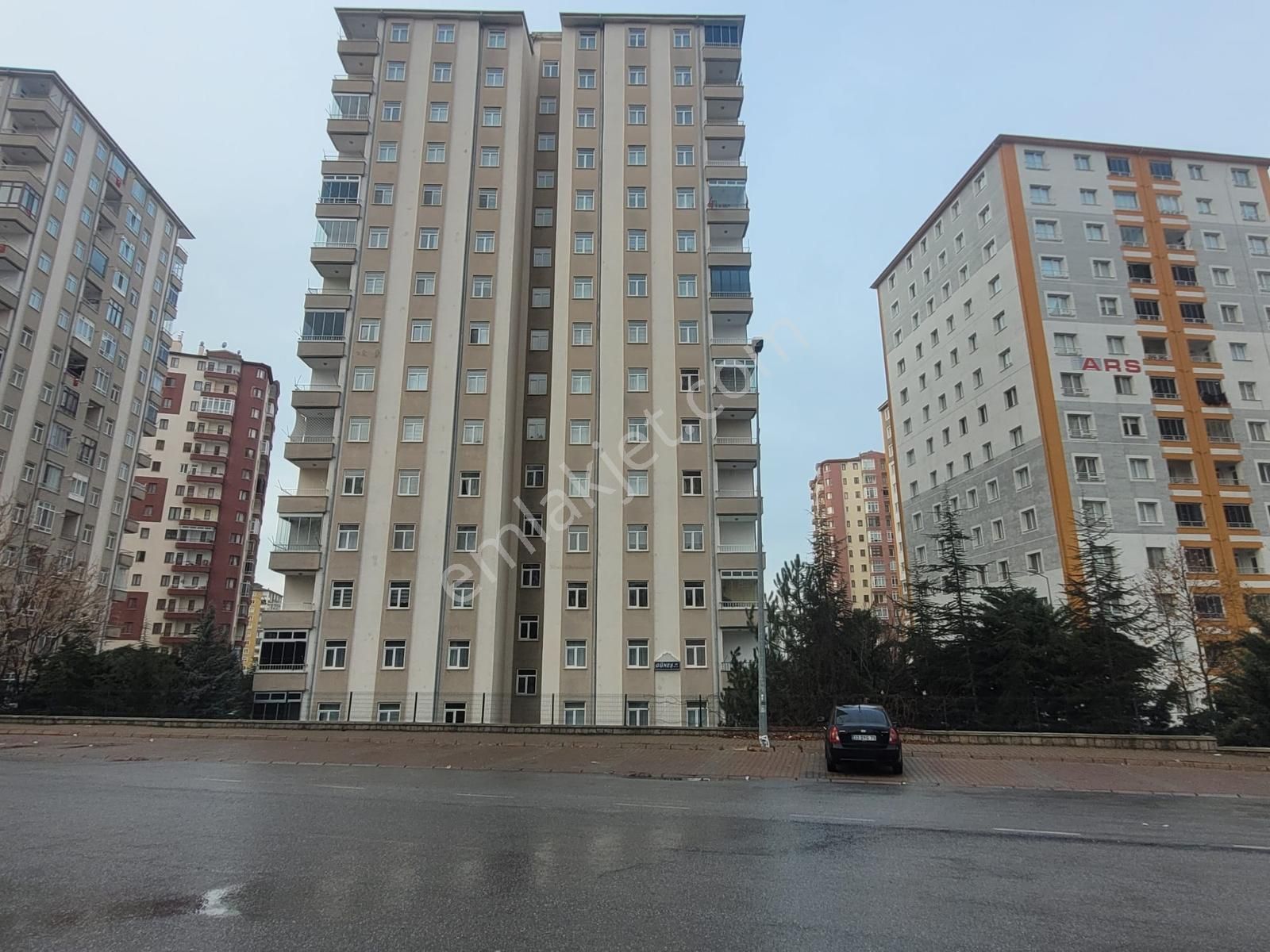 Talas Mevlana Mahallesi Satılık Harika Konumlu 3+1 Daire