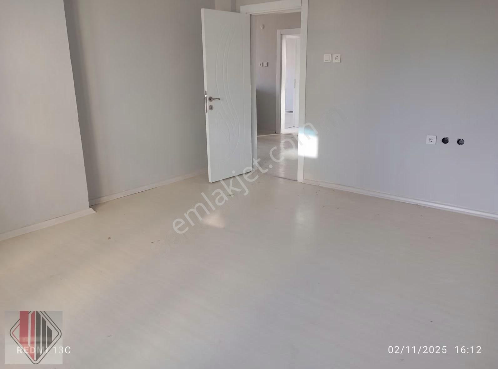 Bağcılar Kemalpaşa Mh. 105 M2 /2+1 1.kat Temiz Kredili Daire - Görsel 8