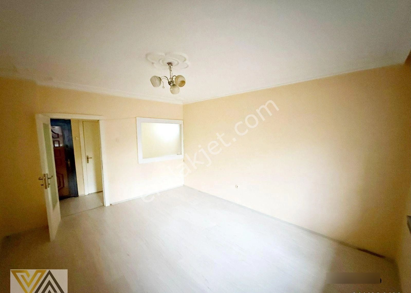 Valentia'dan Kültür Mahallesi Metro Yakını 2+1 Satılık Daire !!!