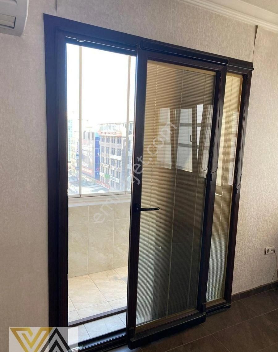 Valentia'dan Selanik Caddesinde 1+1 Satılık Daire !!! - Görsel 7