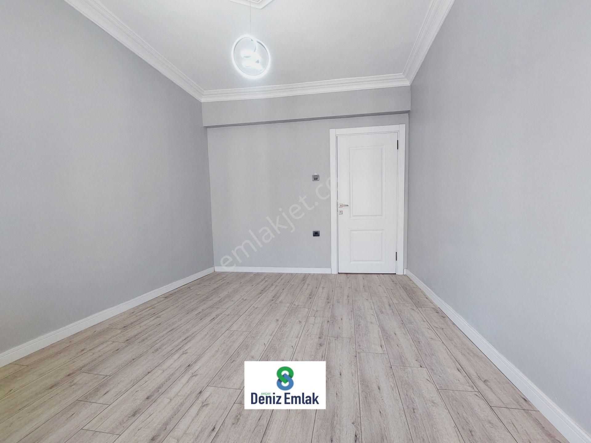 Denizden Akçayda Öncephe Arakat Masrafsız Satılık 2+1 Daire. - Görsel 29